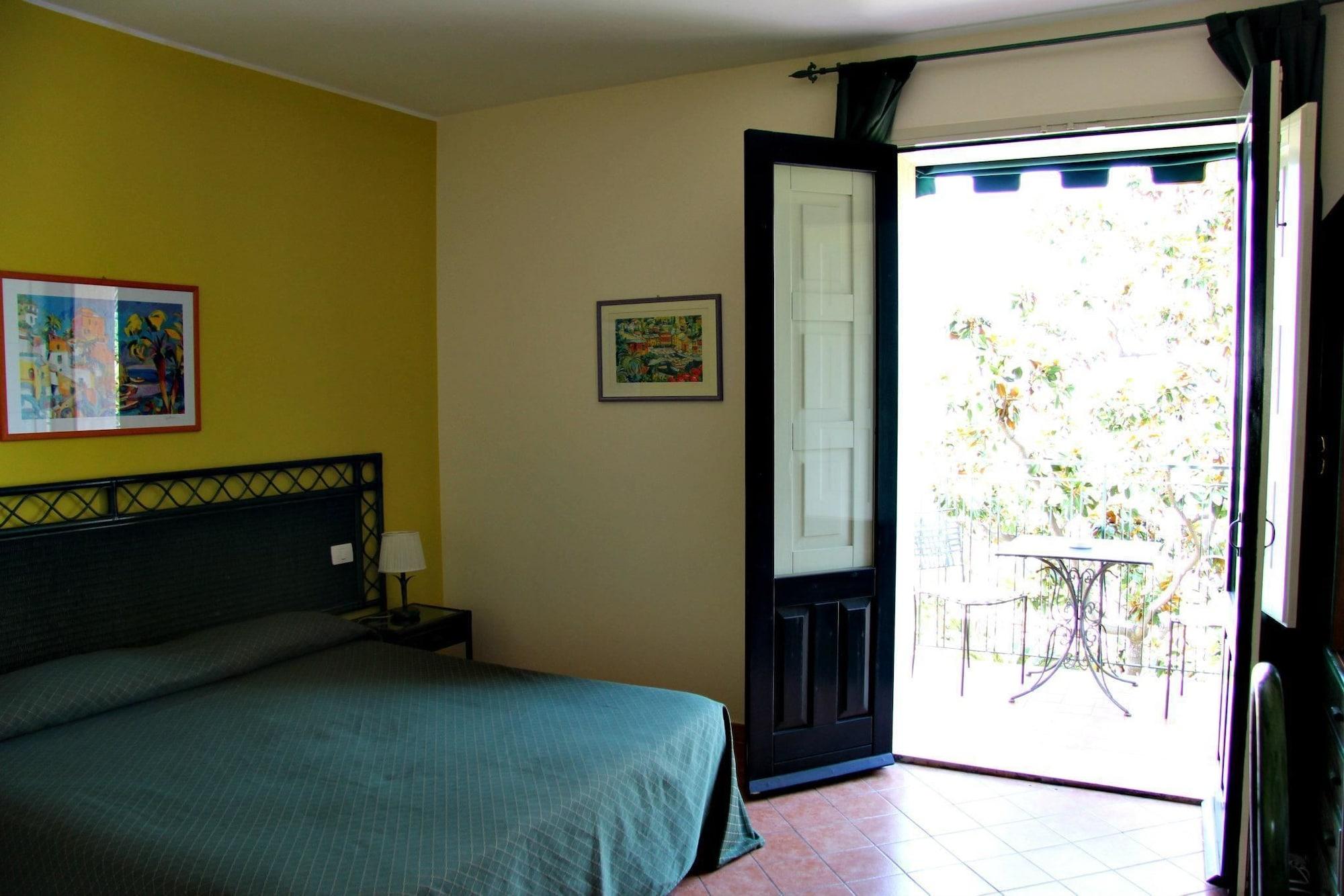 Hotel Baia Delle Sirene Taormina Kültér fotó