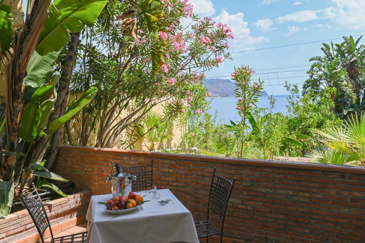 Hotel Baia Delle Sirene Taormina Kültér fotó