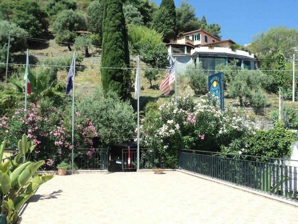 Hotel Baia Delle Sirene Taormina Kültér fotó