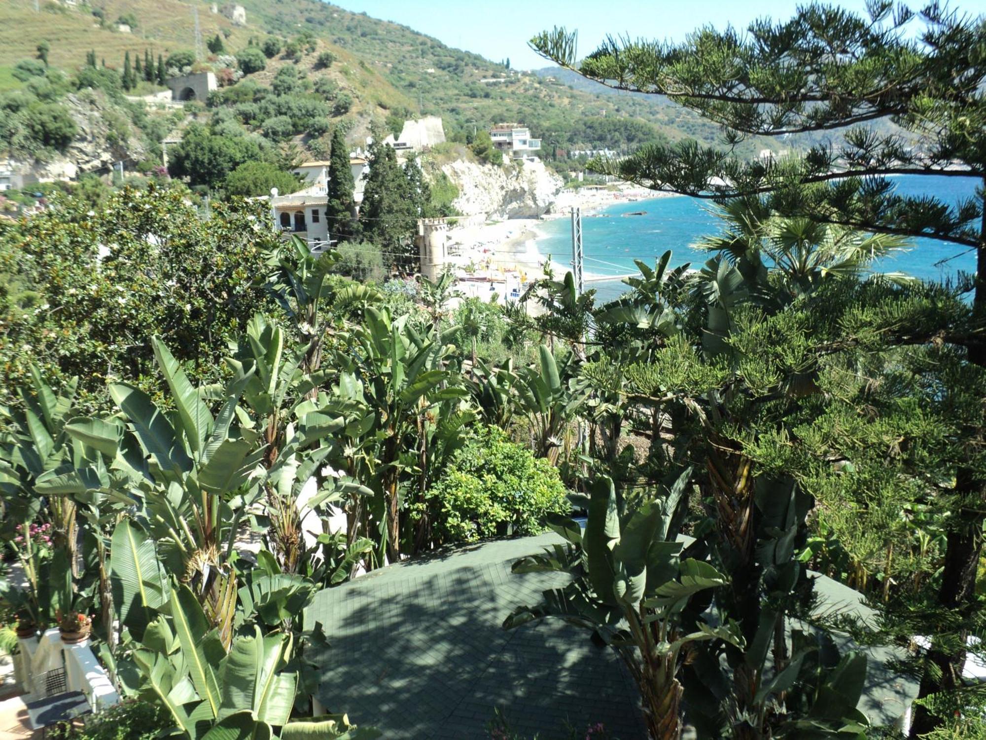 Hotel Baia Delle Sirene Taormina Kültér fotó